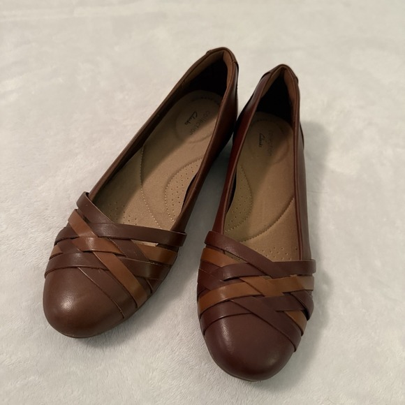 Clarks Shoes - Clarks Sara Clover Mahogany Brown Leather Woven Comfort Flats Women's Size 7.5M
